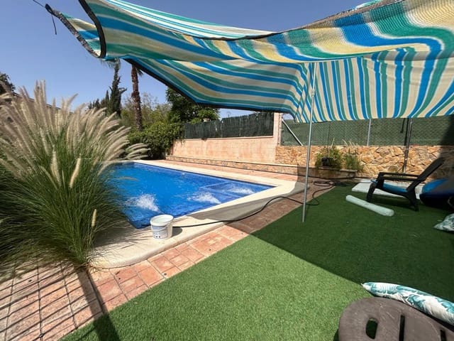 Chalet de 5 habitaciones en Crevillente / Crevillent en venta - 436.000 € (Ref: 10037123)