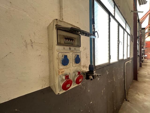 4 chambre Entreprise à vendre à Crevillente / Crevillent - 210 000 € (Ref: 10042672)