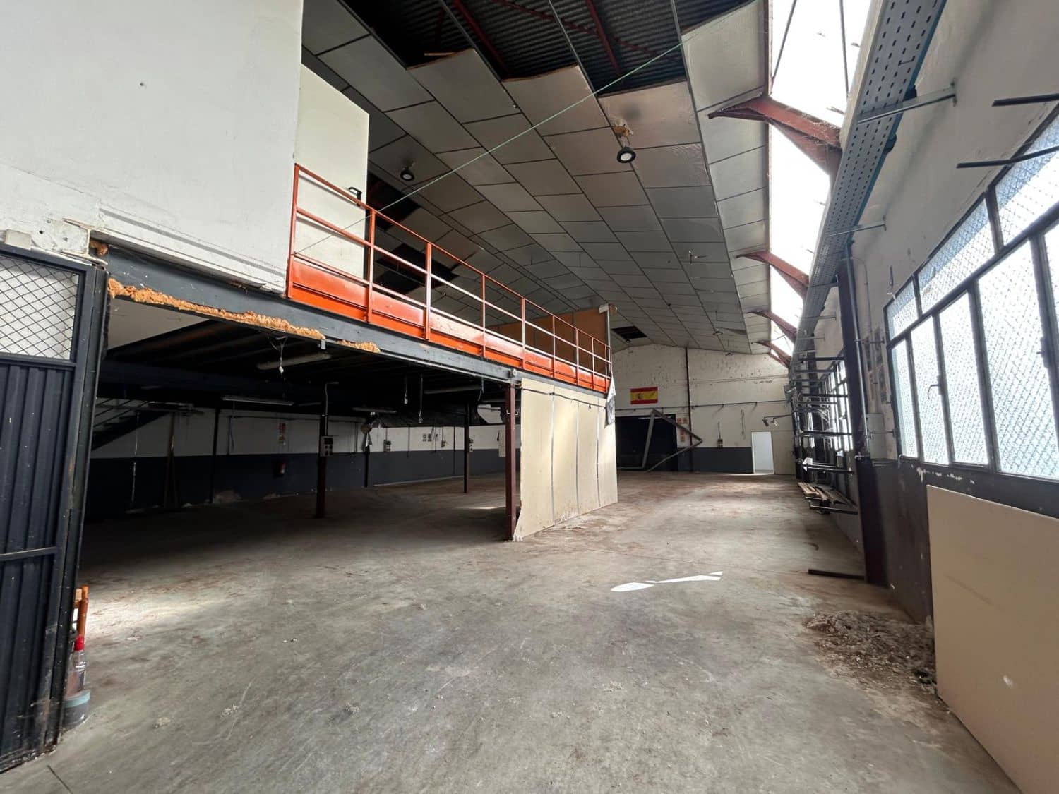 4 sovrum Företag till salu i Crevillente / Crevillent - 210 000 € (Ref: 10042672)