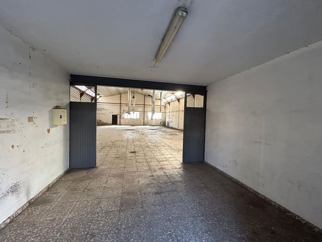 4 sypialnia Biznes do wynajęcia w Crevillente / Crevillent - 1 200 € (Ref: 10042673)