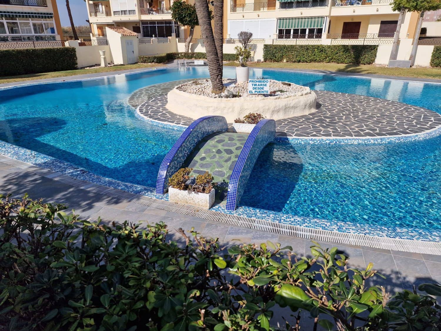 2 bedroom Villa for sale in Torrevieja - € 232,000 (Ref: 10109080)