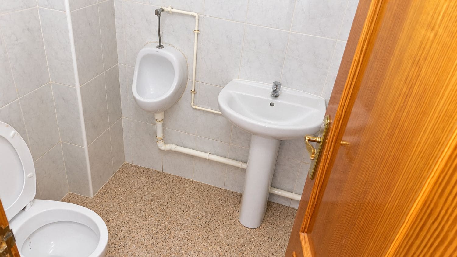 Commercial for rent in Crevillente / Crevillent - € 400 (Ref: 10109081)