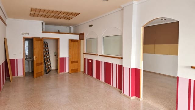 Komercyjne do wynajęcia w Crevillente / Crevillent - 400 € (Ref: 10109081)