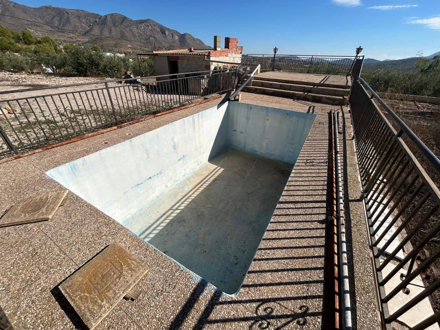 2 bedroom Finca/Country House for sale in La Canalosa with pool - € 165,000 (Ref: 10154867)