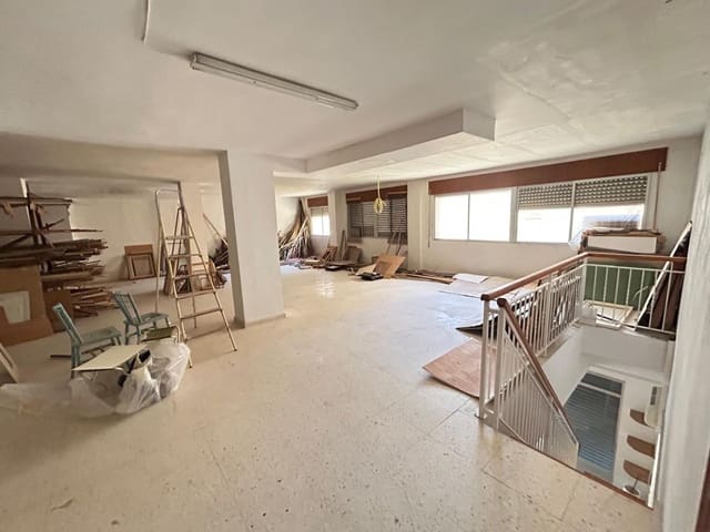 Komercyjne na sprzedaż w Crevillente / Crevillent - 129 500 € (Ref: 3752215)