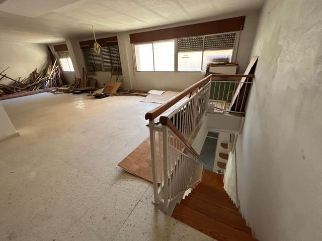 Komercyjne na sprzedaż w Crevillente / Crevillent - 129 500 € (Ref: 3752215)