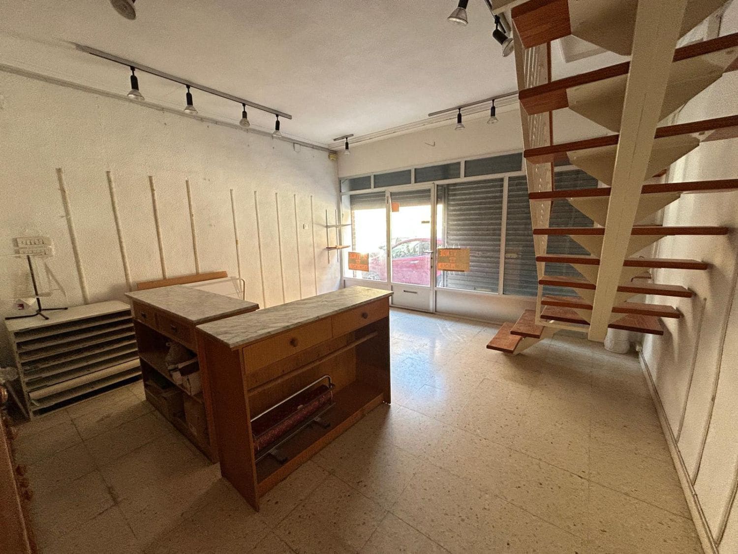 Komercyjne na sprzedaż w Crevillente / Crevillent - 129 500 € (Ref: 3752215)