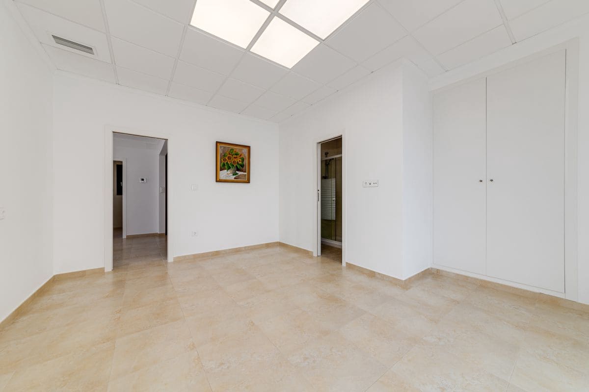 4 Zimmer Villa zu verkaufen in Cabo Cervera - 990.000 € (Ref: 8417499)
