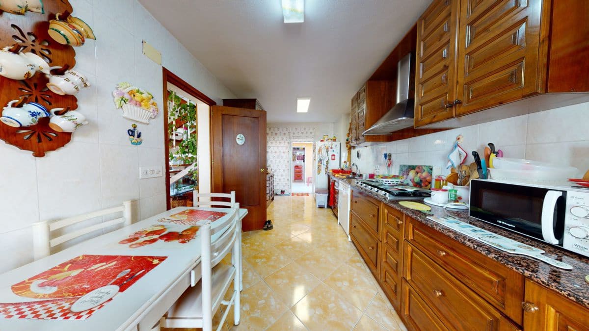 8 bedroom Villa for sale in Cabo Roig - € 4,900,000 (Ref: 8576286)