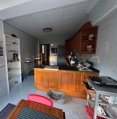 4 Zimmer Wohnung zu verkaufen in Crevillente / Crevillent - 180.000 € (Ref: 9587999)
