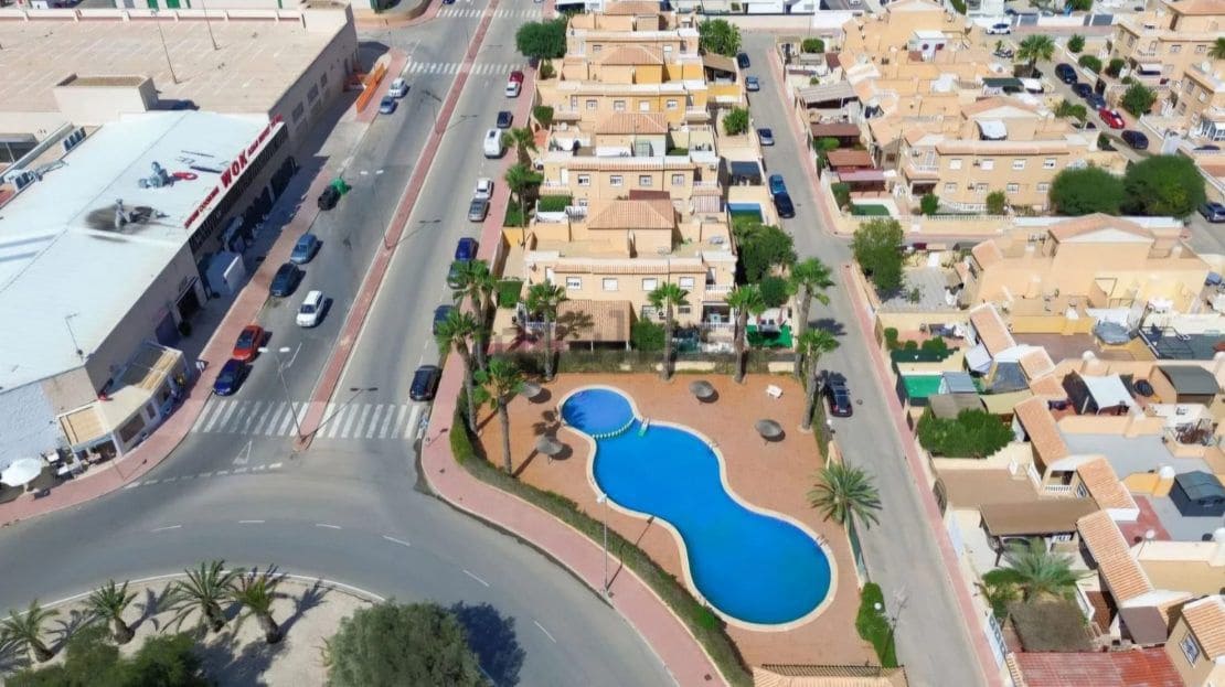 6 soveværelse Villa til salg i Ciudad Quesada - € 276.000 (Ref: 9588008)