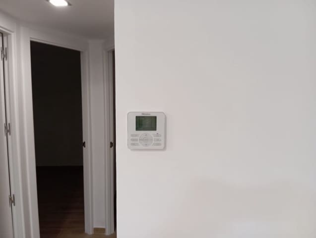 3 bedroom Apartment for sale in Torrevieja with garage - € 240,000 (Ref: 9588017)