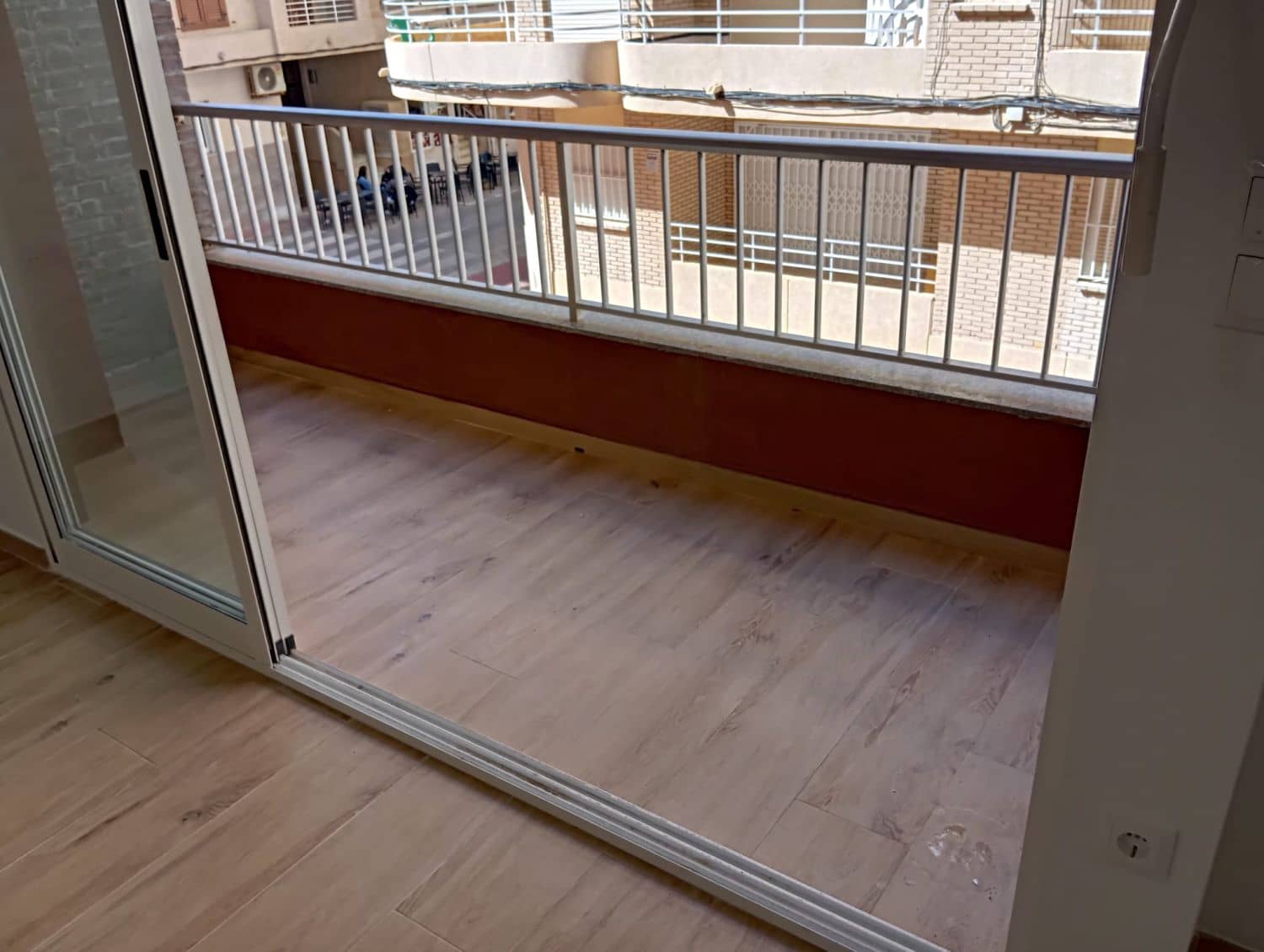 3 bedroom Apartment for sale in Torrevieja with garage - € 240,000 (Ref: 9588017)