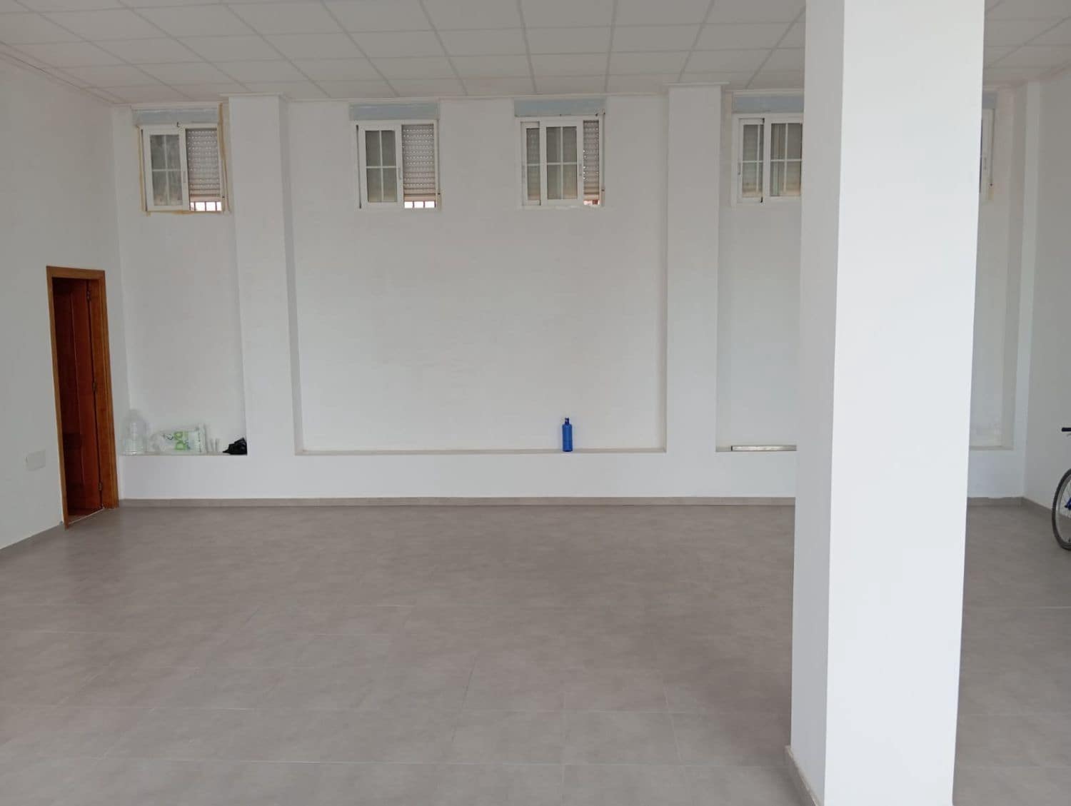 Gewerbe zu vermieten in Elche / Elx - 600 € (Ref: 9588018)