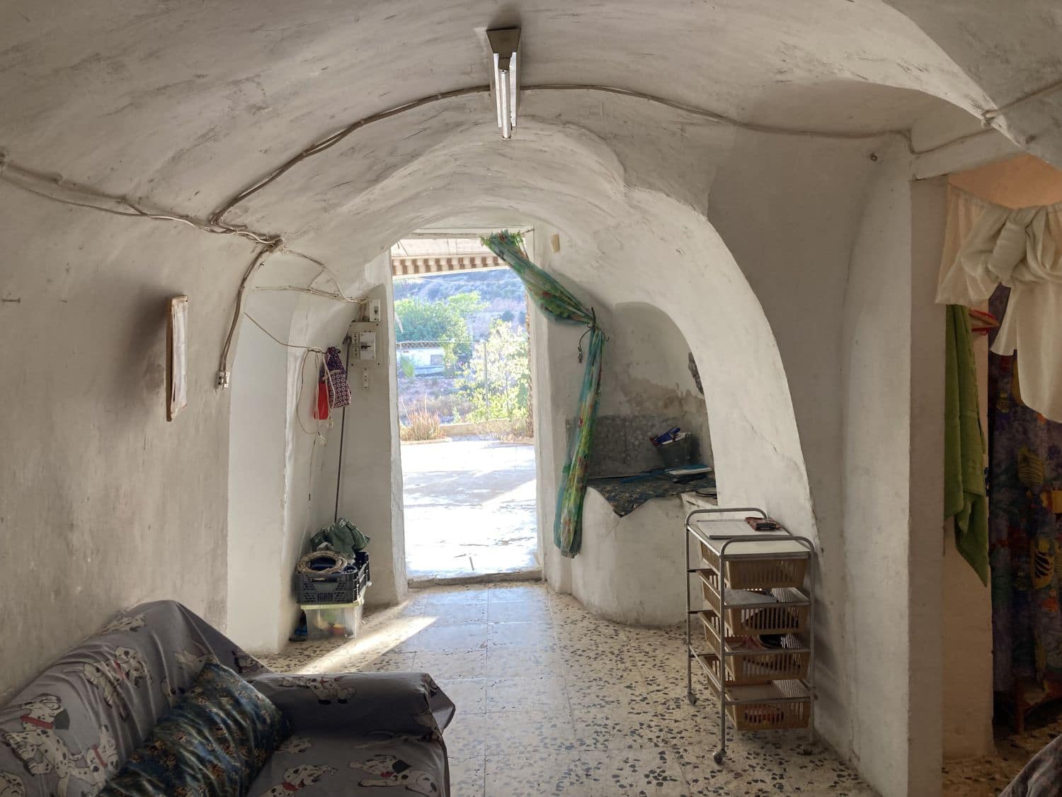 6 bedroom Finca/Country House for sale in Crevillente / Crevillent - € 129,000 (Ref: 9588019)