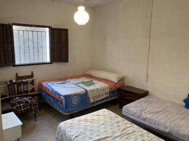 6 makuuhuone Maalaistalo myytävänä paikassa Crevillente / Crevillent - 129 000 € (Ref: 9588019)