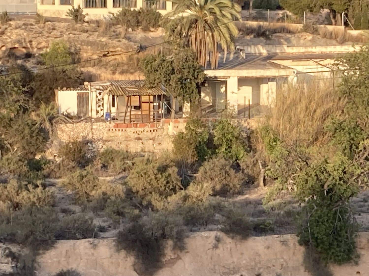 6 bedroom Finca/Country House for sale in Crevillente / Crevillent - € 129,000 (Ref: 9588019)