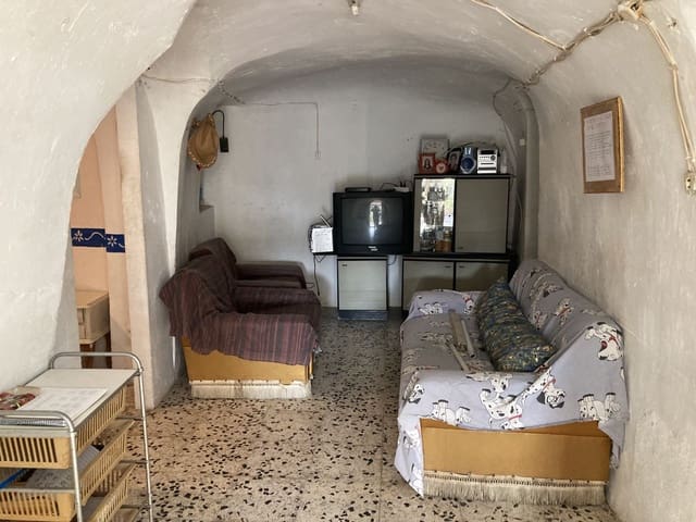 6 makuuhuone Maalaistalo myytävänä paikassa Crevillente / Crevillent - 129 000 € (Ref: 9588019)