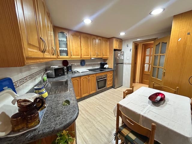 5 Zimmer Wohnung zu verkaufen in Crevillente / Crevillent - 180.000 € (Ref: 9588021)