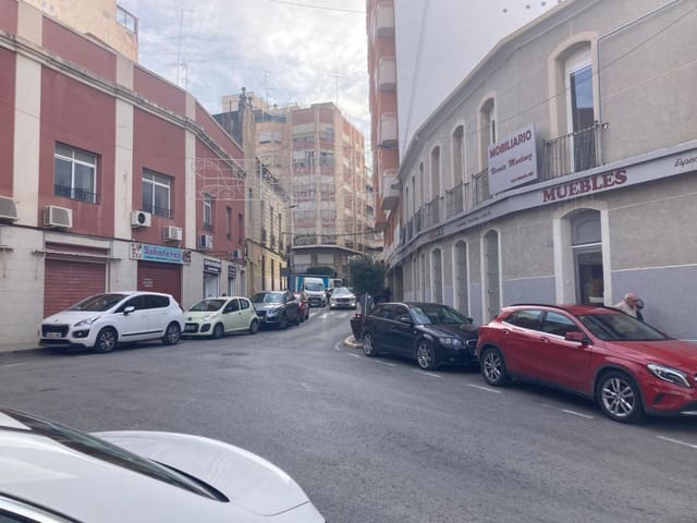 Kaupallinen vuokrattavana paikassa Crevillente / Crevillent - 1 100 € (Ref: 9588022)