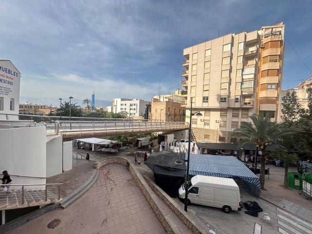 Commerciale da affittare in Crevillente / Crevillent - 1.000 € (Rif: 9588022)