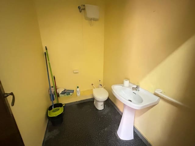 Commerciale da affittare in Crevillente / Crevillent - 1.000 € (Rif: 9588022)