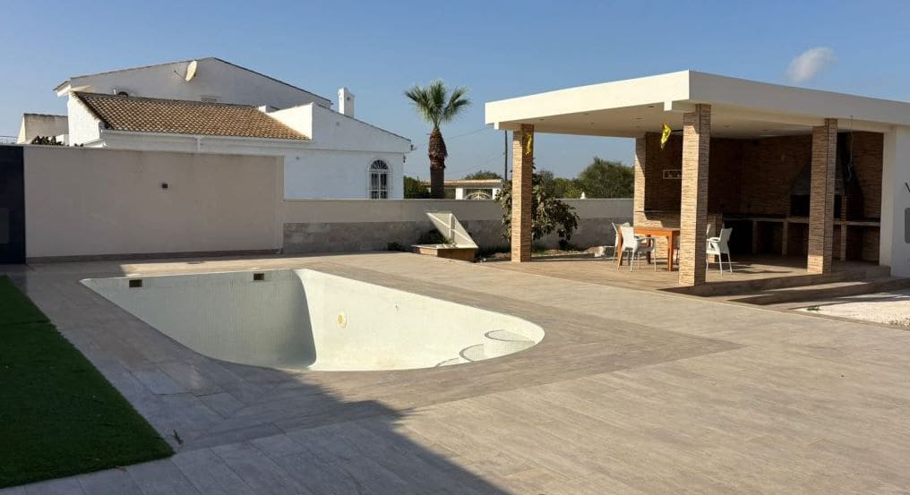 2 sypialnia Willa na sprzedaż w El Chaparral z garażem - 360 000 € (Ref: 9588025)