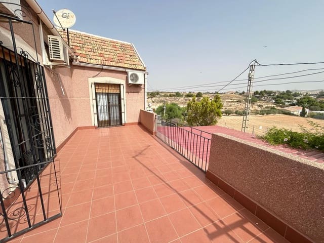 5 makuuhuone Huvila myytävänä paikassa Elche / Elx - 390 000 € (Ref: 9588026)