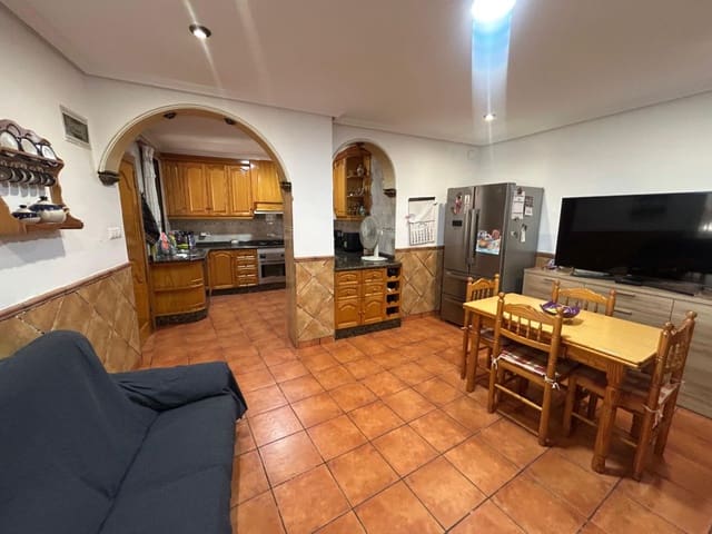 5 makuuhuone Huvila myytävänä paikassa Elche / Elx - 390 000 € (Ref: 9588026)