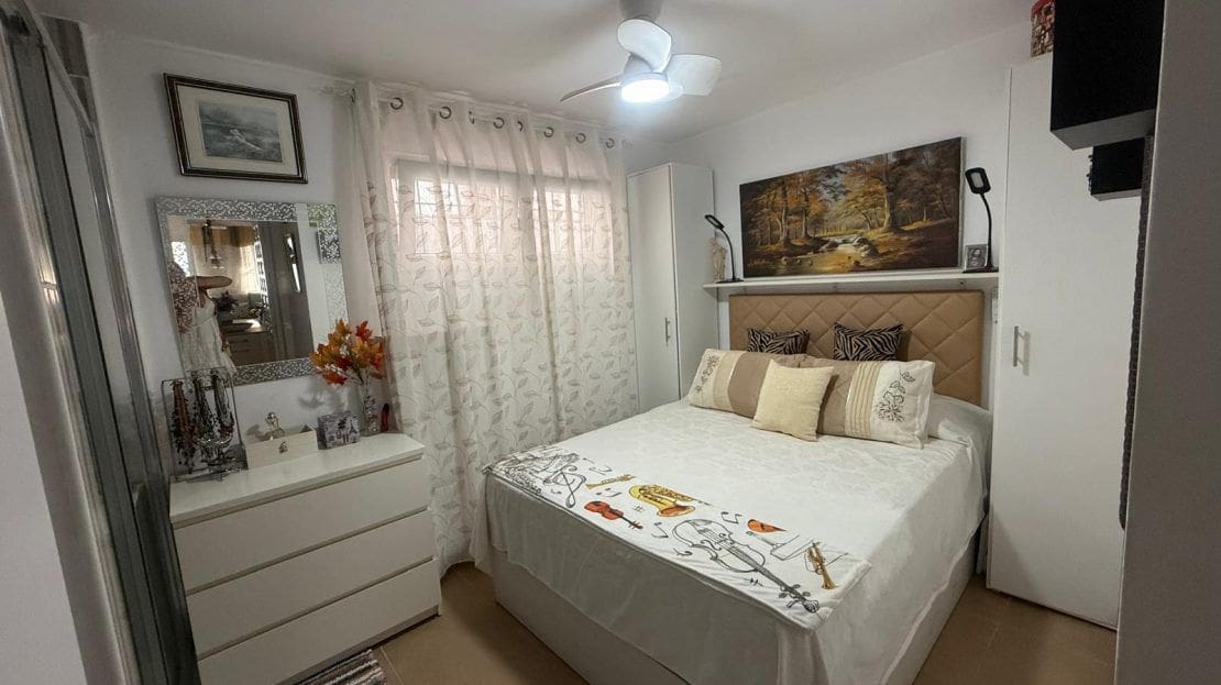 3 sypialnia Dom szeregowy na sprzedaż w Torrevieja - 180 000 € (Ref: 9588027)