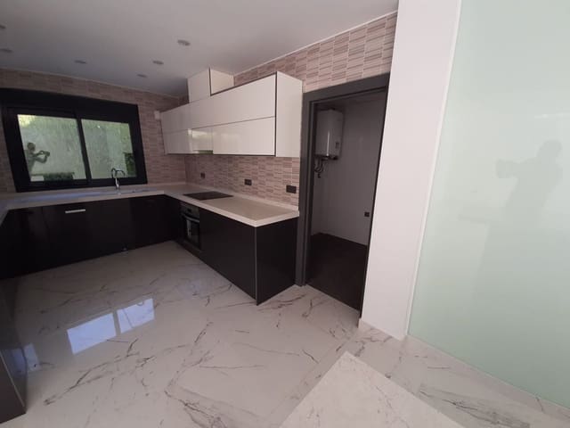 4 sovrum Villa till salu i Dehesa de Campoamor, Orihuela med garage - 1 100 000 € (Ref: 9588030)