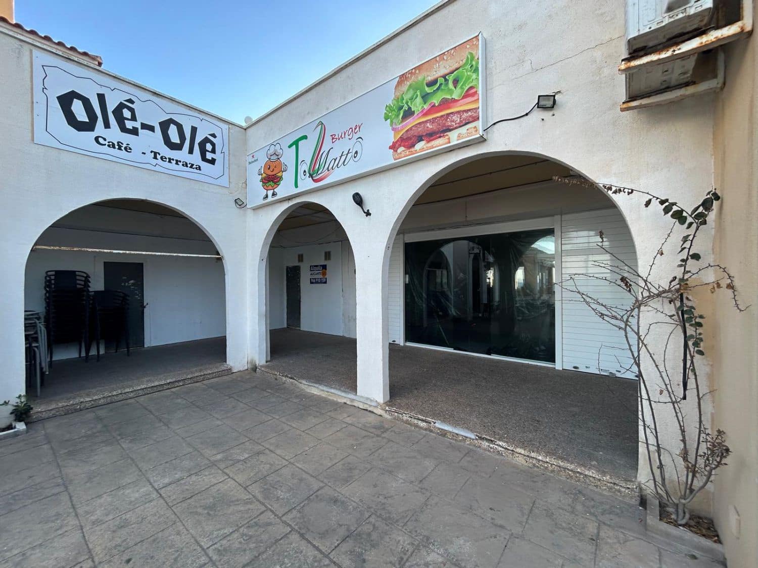 Kommersiell til salgs i Elche / Elx - € 240 000 (Ref: 9590939)
