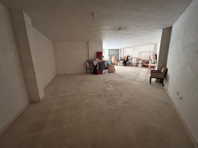 Commercieel te koop in Crevillente / Crevillent - € 58.000 (Ref: 9590940)