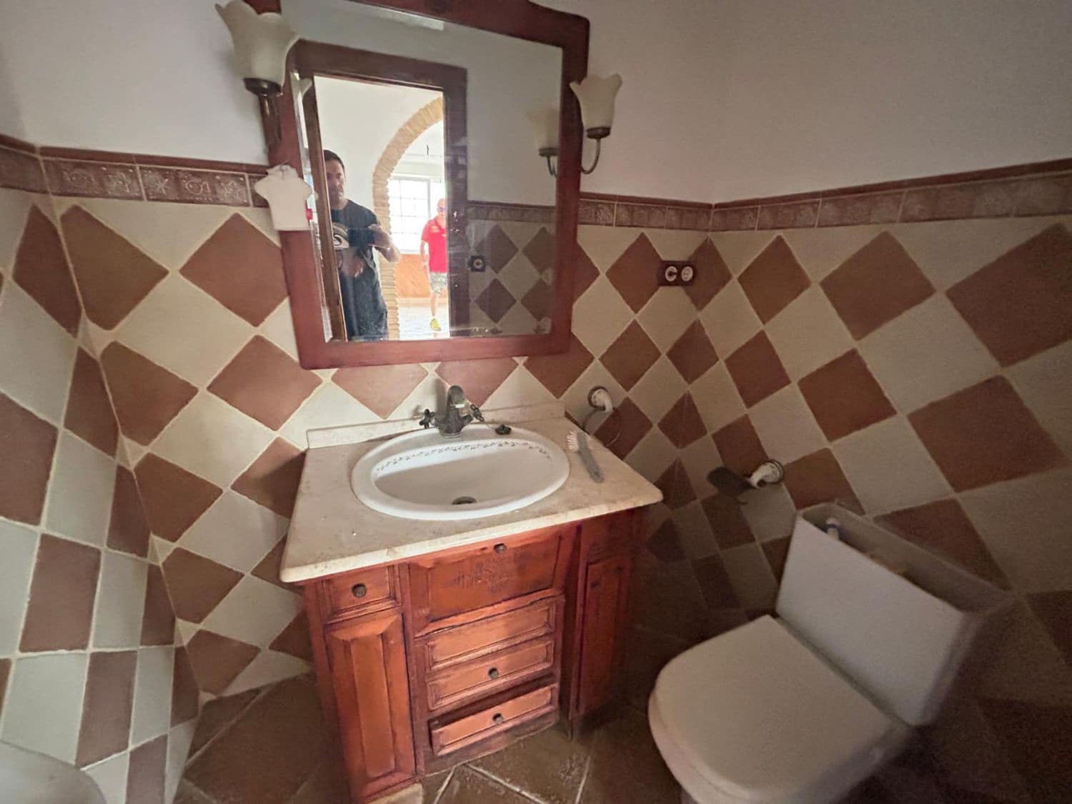 5 makuuhuone Maalaistalo myytävänä paikassa Catral mukana 
autotalli - 600 000 € (Ref: 9590941)