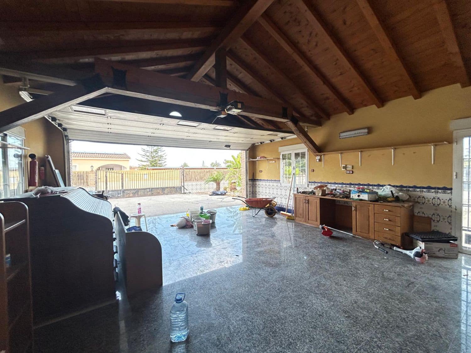 5 makuuhuone Maalaistalo myytävänä paikassa Catral mukana 
autotalli - 600 000 € (Ref: 9590941)