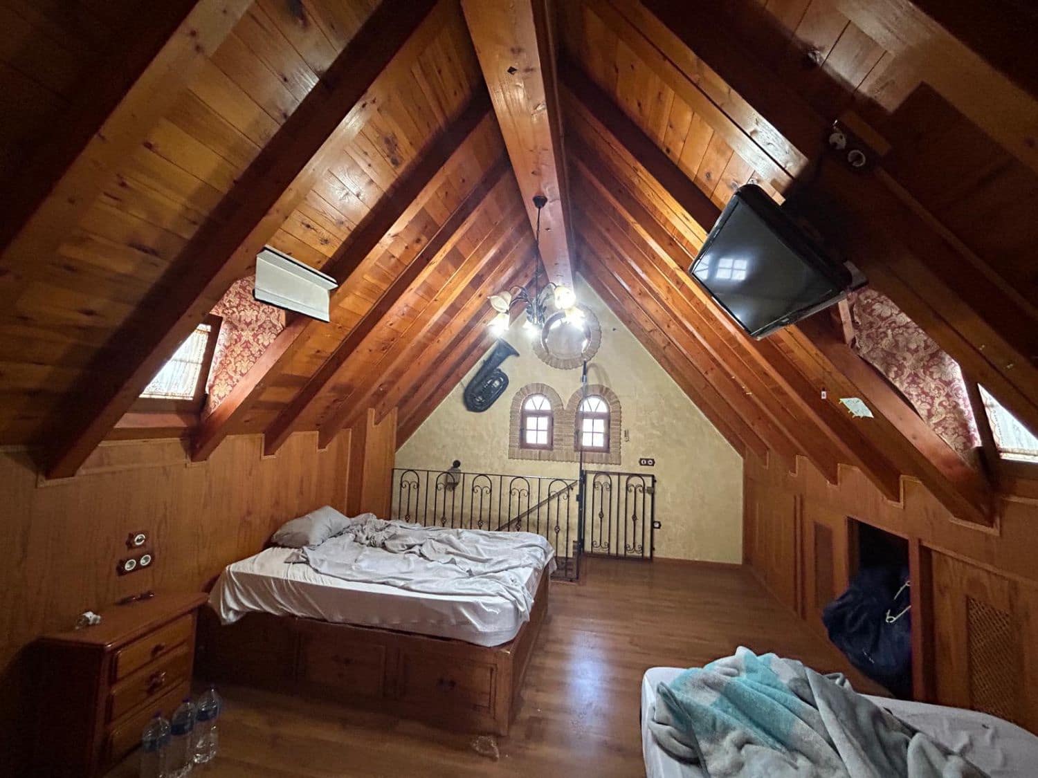 5 makuuhuone Maalaistalo myytävänä paikassa Catral mukana 
autotalli - 600 000 € (Ref: 9590941)