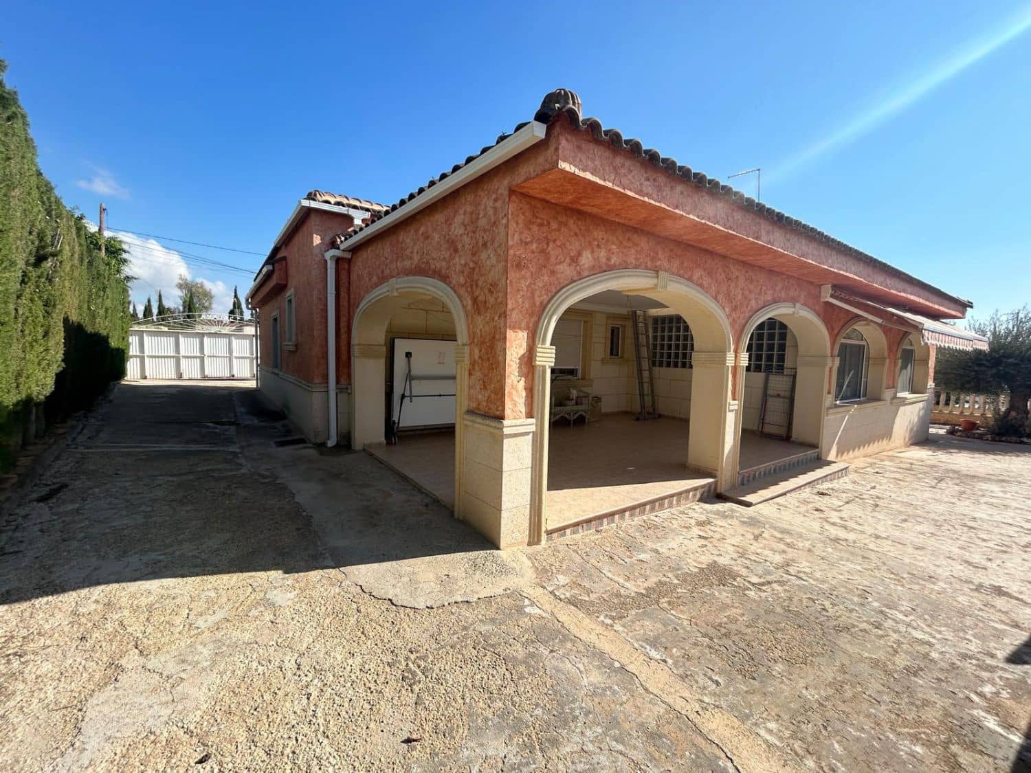 4 chambre Finca/Maison de Campagne à vendre à Albatera avec garage - 396 000 € (Ref: 9590942)