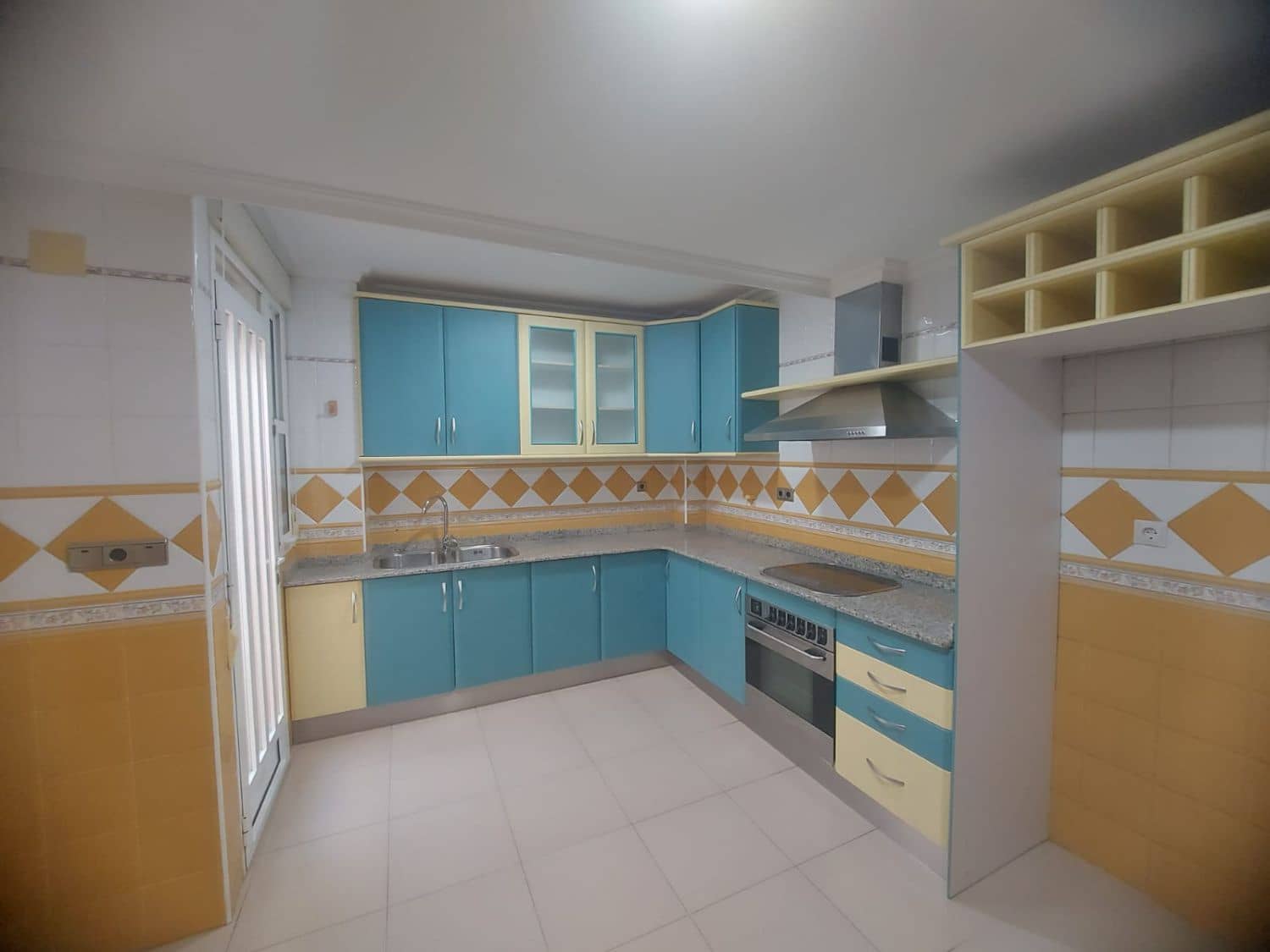 3 bedroom Villa for sale in La Murada with garage - € 190,000 (Ref: 9590943)