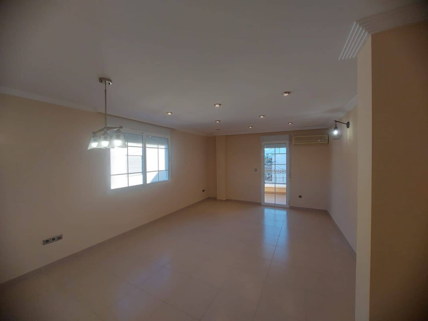 3 bedroom Villa for sale in La Murada with garage - € 190,000 (Ref: 9590943)