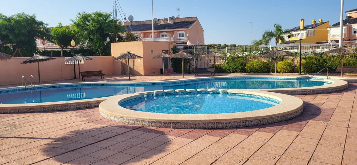 3 makuuhuone Rivitalo myytävänä paikassa Gran Alacant mukana 
autotalli - 339 000 € (Ref: 9590949)