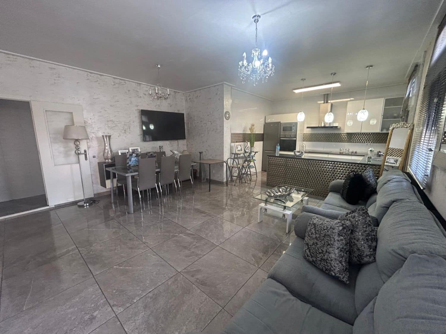 Apartamento de 2 habitaciones en Crevillente / Crevillent en venta - 90.000 € (Ref: 9590951)