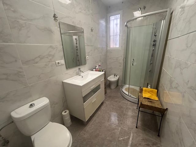 2 Zimmer Apartment zu verkaufen in Crevillente / Crevillent - 90.000 € (Ref: 9590951)