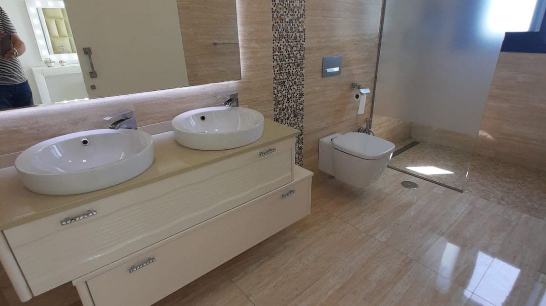 5 slaapkamer Villa te koop in San Miguel de Salinas - € 849.000 (Ref: 9590961)