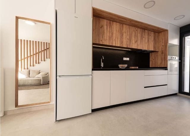 3 sypialnia Willa na sprzedaż w Cox - 223 000 € (Ref: 9629878)