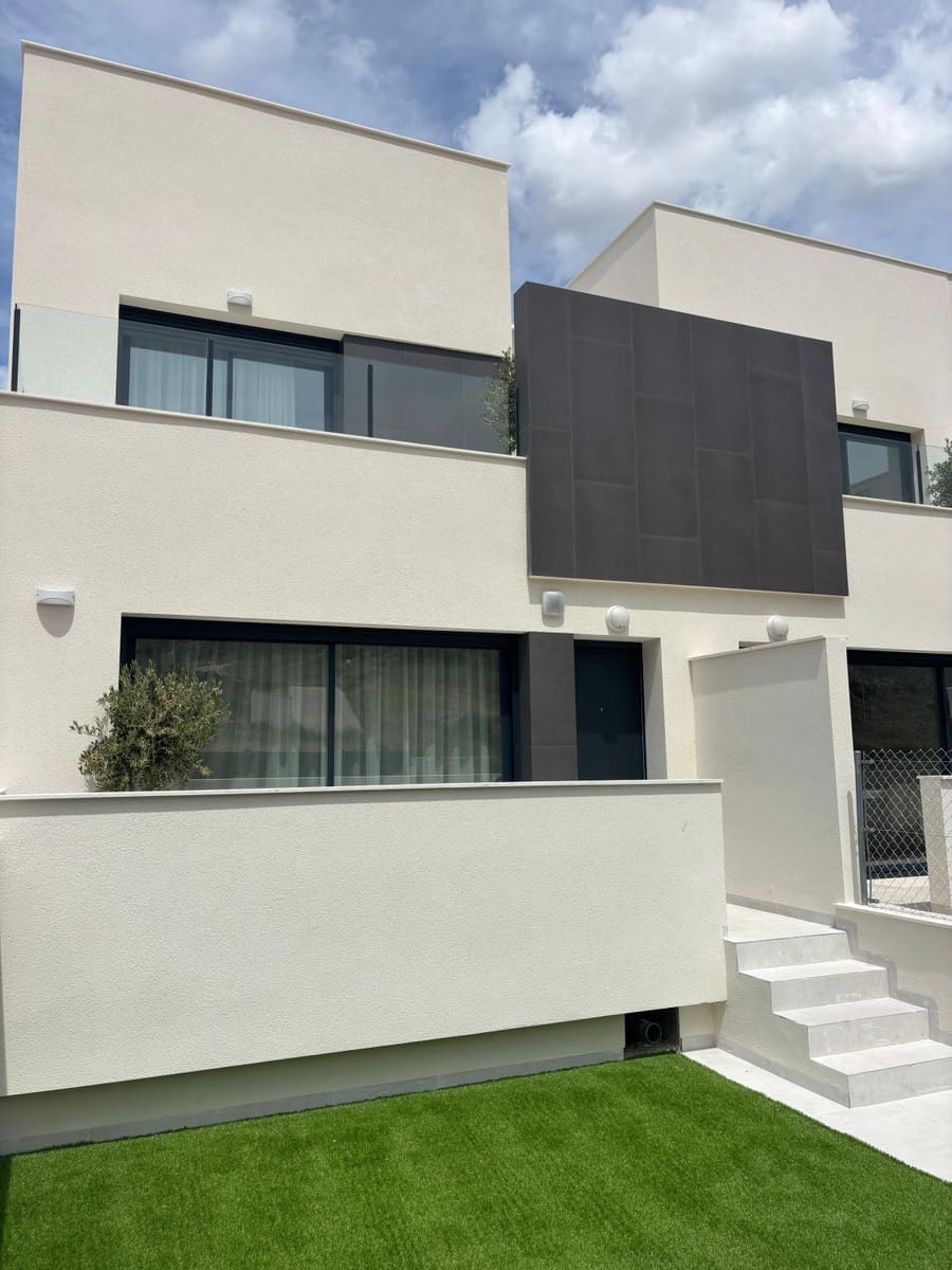 3 sypialnia Willa na sprzedaż w Cox - 223 000 € (Ref: 9629878)