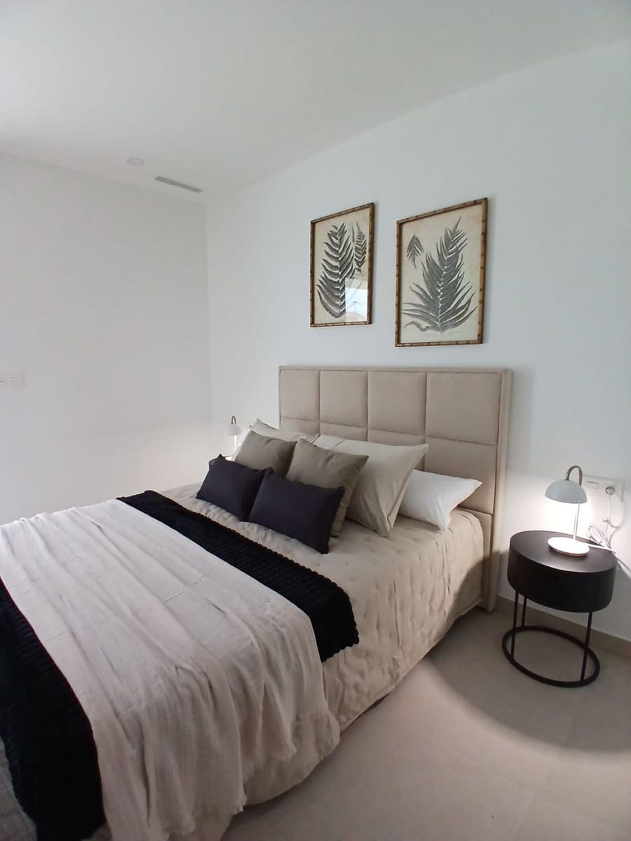 3 makuuhuone Huvila myytävänä paikassa Bigastro mukana 
autotalli - 328 000 € (Ref: 9644915)