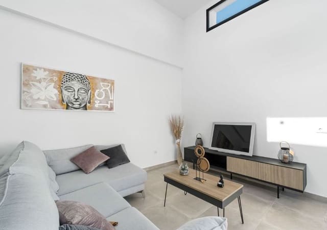 3 chambre Villa/Maison à vendre à Daya Nueva - 380 000 € (Ref: 9655844)
