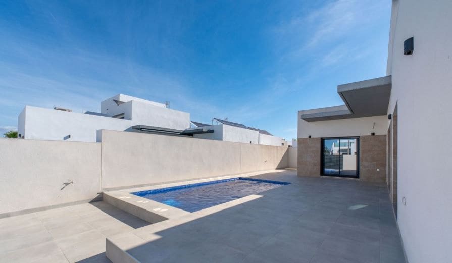 3 chambre Villa/Maison à vendre à Daya Nueva - 380 000 € (Ref: 9655844)