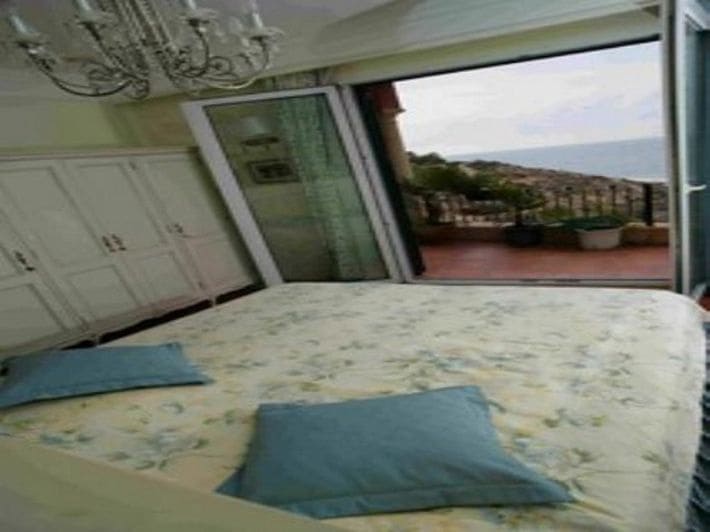 7 bedroom Villa for sale in Alicante / Alacant city - € 4,120,000 (Ref: 9690365)