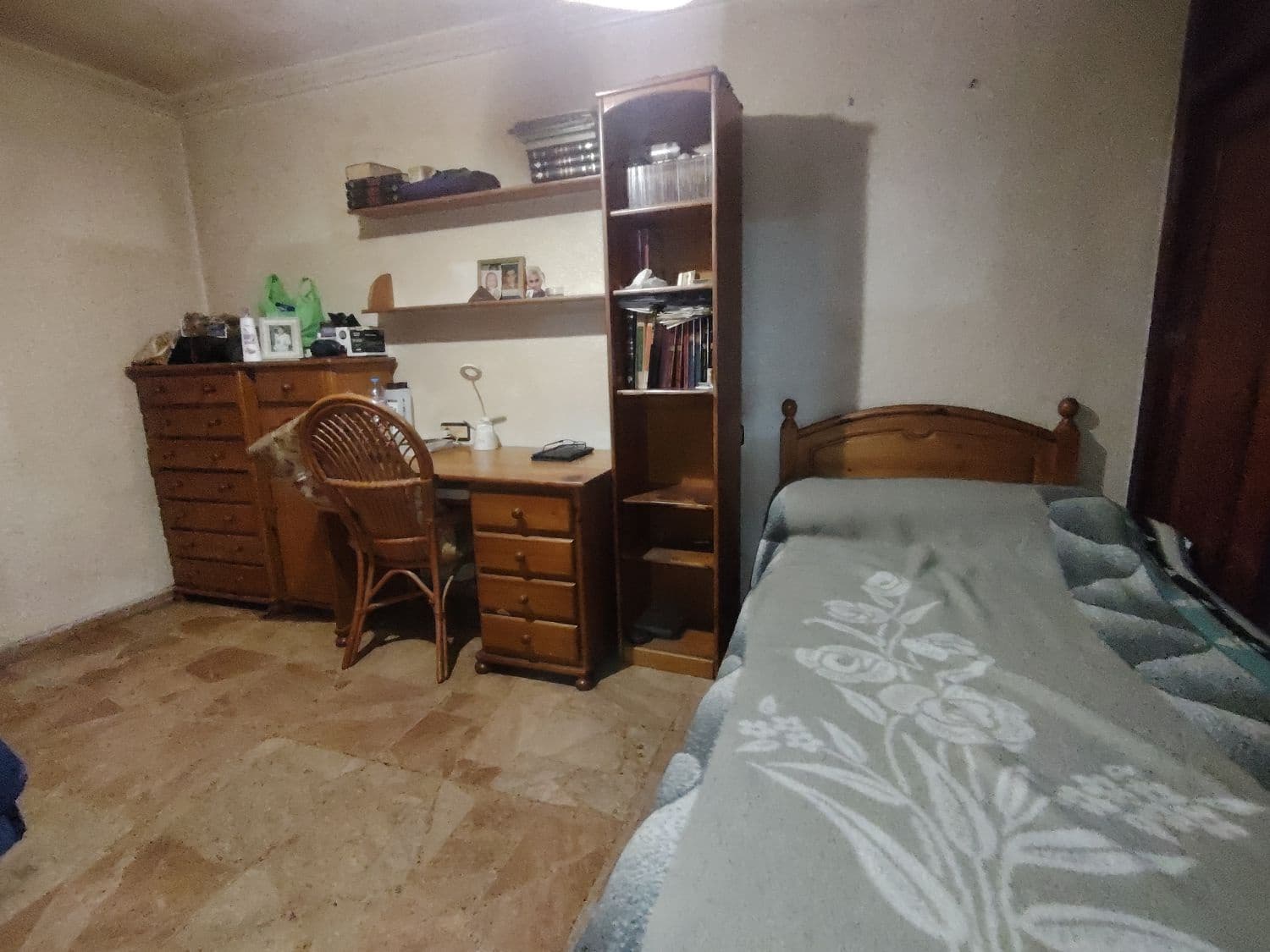 4 makuuhuone Omakotitalo myytävänä paikassa Crevillente / Crevillent - 180 000 € (Ref: 9770391)